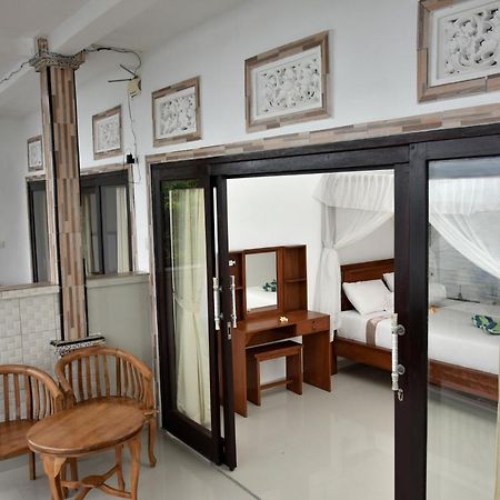 Warung Ombak Homestay Amed Екстериор снимка
