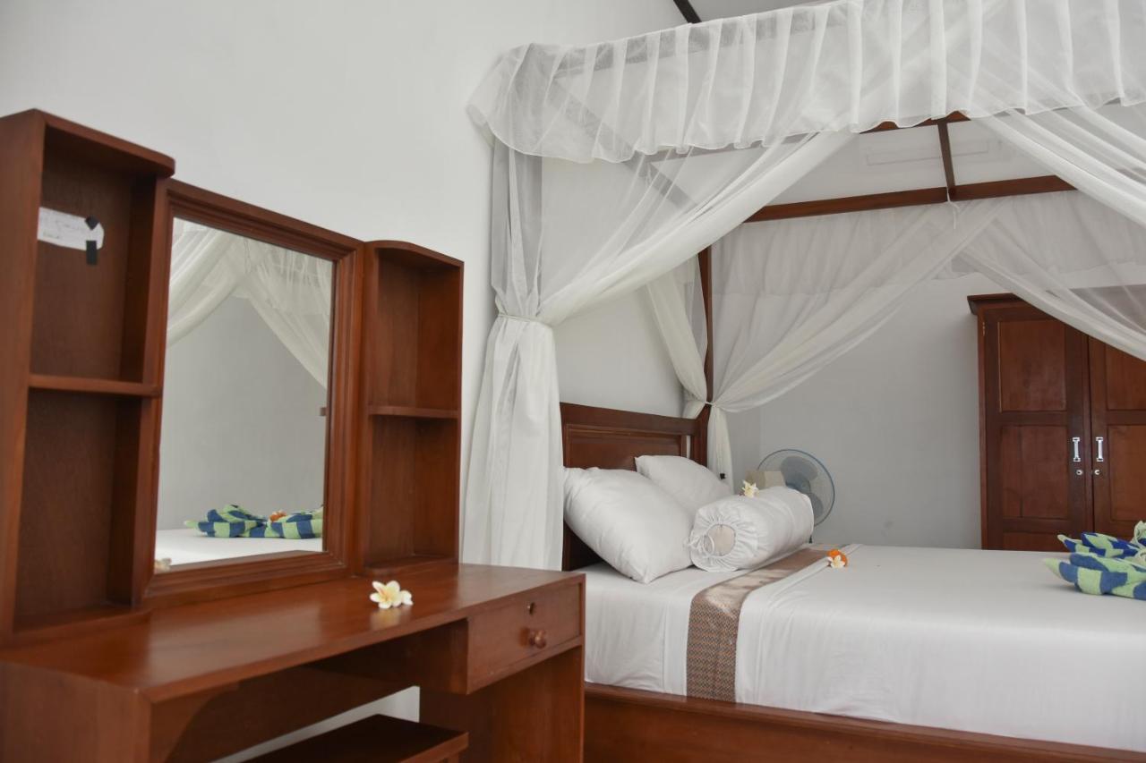 Warung Ombak Homestay Amed Екстериор снимка